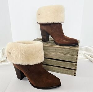 NWT UGG Layna Bootie *Rare*